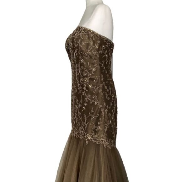 MON CHERI STRAPLESS TRUMPET PROM/ EVENING GOWN/ WEDDING DRESS SIZE 6 - Picture 6 of 15